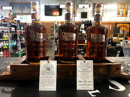 Liquor Store «Chestnut Mountain Wine and Spirits», reviews and photos, 4755 Martin Rd, Flowery Branch, GA 30542, USA