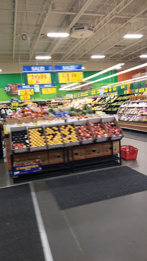 Grocery Store «H-E-B Grocery», reviews and photos, 3590 College St, Beaumont, TX 77701, USA