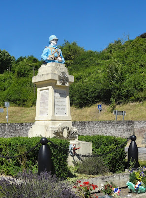 Monument aux morts de Vauciennes à Vauciennes