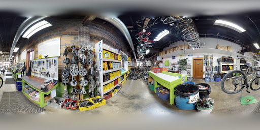 Bicycle Store «Des Moines Bicycle Collective», reviews and photos, 506 E 6th St, Des Moines, IA 50309, USA