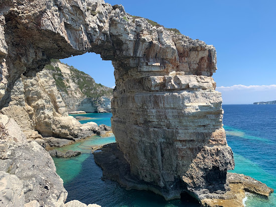 Tripitos Arch Beach