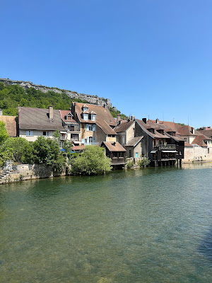Passerelle sur la Loue à Ornans