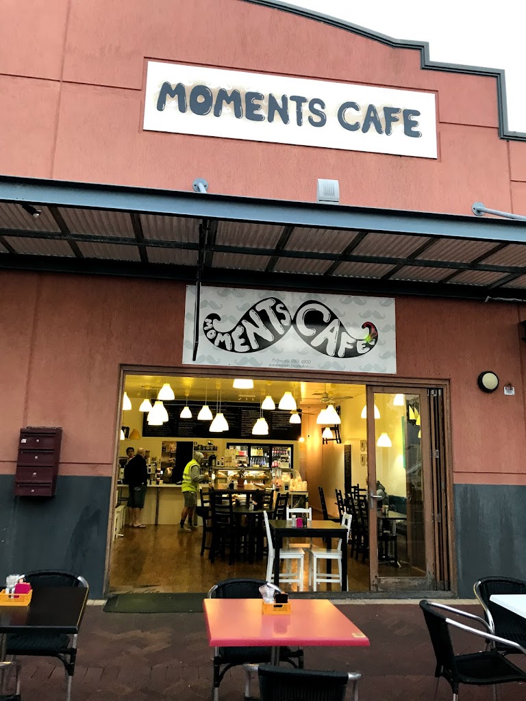 Moments Cafe 6027