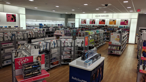 Hair Salon «Ulta Beauty», reviews and photos, 2431 W Schaumburg Rd, Schaumburg, IL 60194, USA