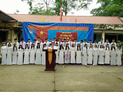 Trường THPT Canh Tân