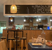 Atmosphère du Le Blue Restaurant | Bar à vin à Saint-Mandrier-sur-Mer - n°9
