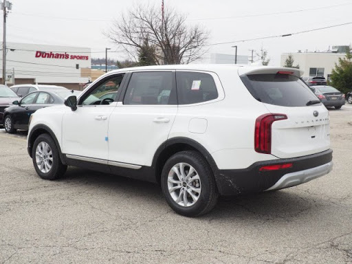 Kia Dealer «Monroeville Kia», reviews and photos, 3721 William Penn Hwy, Monroeville, PA 15146, USA