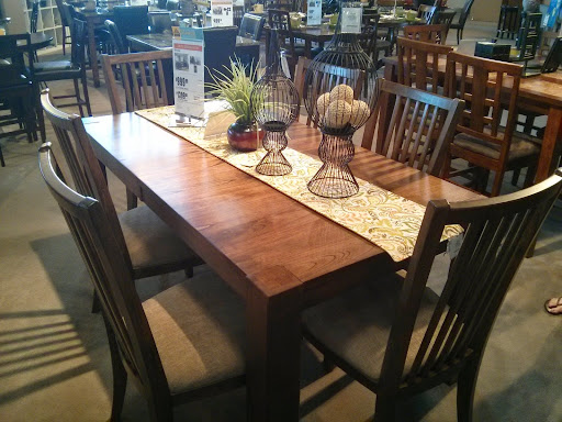 Furniture Store «Ashley HomeStore», reviews and photos, 875 E Boughton Rd, Bolingbrook, IL 60440, USA