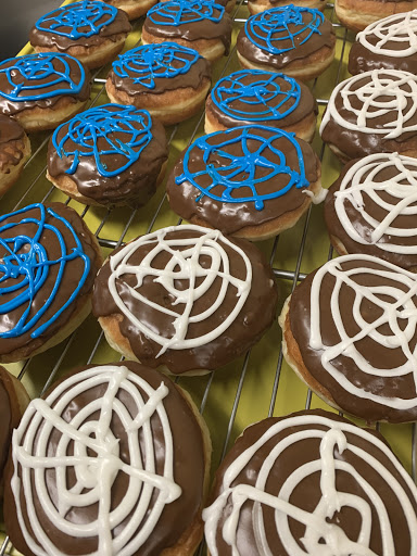 Donut Shop «Boston Cream Donut», reviews and photos, 18425 S Avalon Blvd, Carson, CA 90746, USA