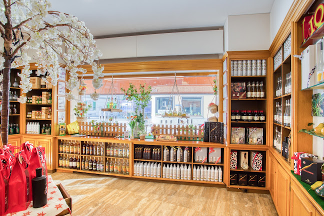 Distillerie Louis Morand & Cie SA - Spirituosengeschäft