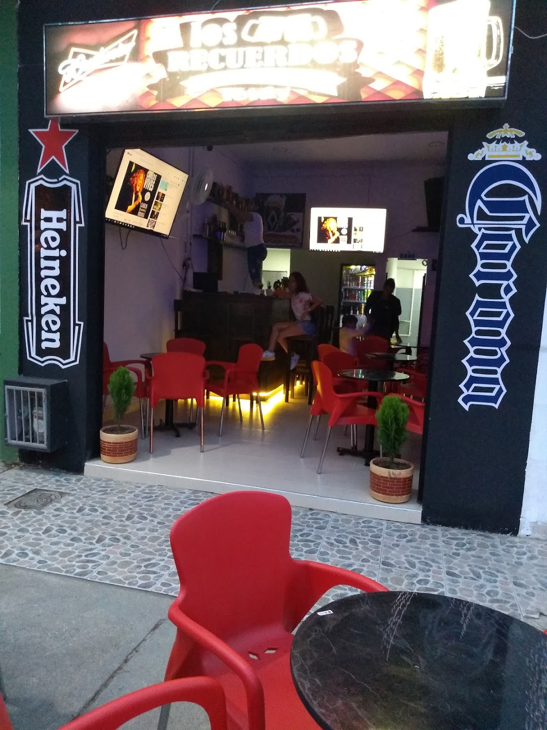 Los Recuerdos De Ella (Leydy)