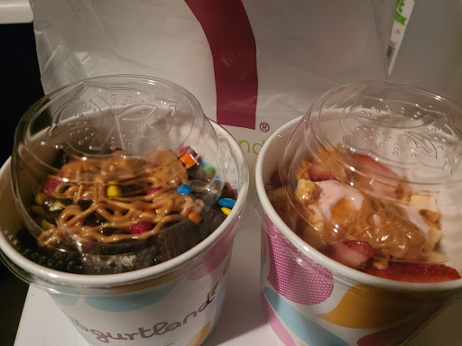 Frozen Yogurt Shop «Yogurtland», reviews and photos, 7211 Plaza Center Dr #140, West Jordan, UT 84084, USA