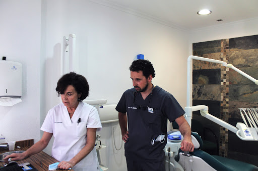 Clínica Dental UC (Ugedo y Chaves)