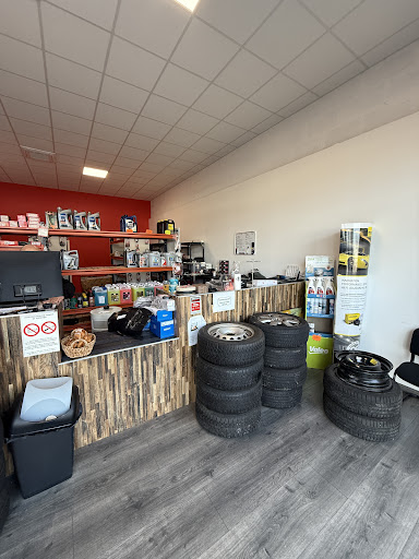 Photo 1 - CL auto pièces