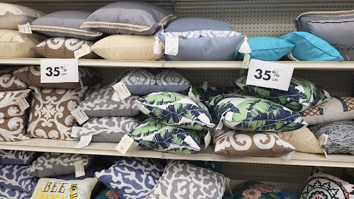 Discount Store «Big Lots», reviews and photos, 35884 US-27, Haines City, FL 33844, USA