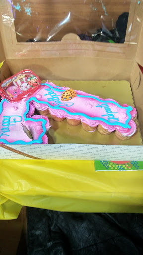 Roller Skating Rink «Dr. Martin Luther King, Jr. Roller Skating and Bowling Center», reviews and photos, 1219 W 76th St, Chicago, IL 60620, USA