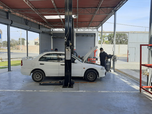 Opiniones de Automotriz Autozoom S.A.C en Santa María - Taller de reparación de automóviles