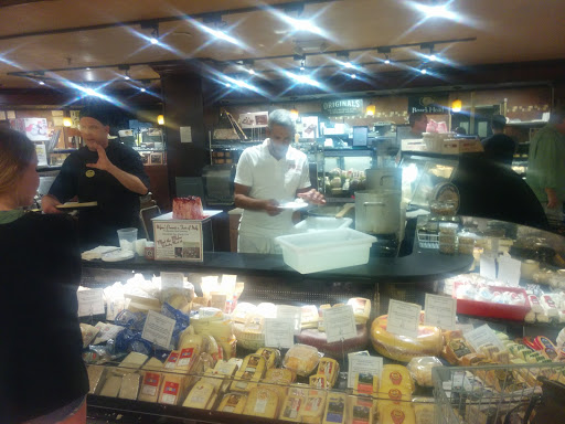 Grocery Store «Wynn’s Market», reviews and photos, 141 9th St N, Naples, FL 34102, USA