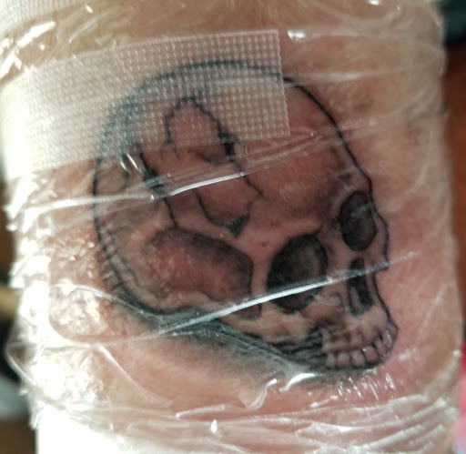 Tattoo Shop «Absolute Tattoo», reviews and photos, 1212 S Kansas Ave, Topeka, KS 66612, USA