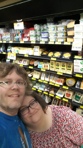 Grocery Store «Grocery Outlet Bargain Market», reviews and photos, 354 S 1st Ave, Hillsboro, OR 97123, USA