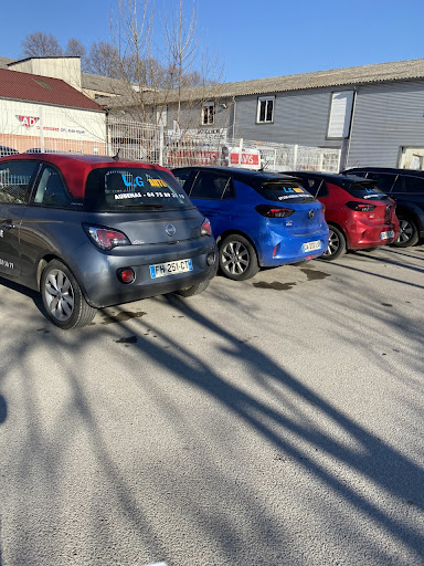 Photo 2 - LAURENT AUTOMOBILE