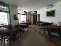 Atmosphère du Restaurant de fruits de mer La Poissonnerie du Cap à Cap d'Agde - n°6