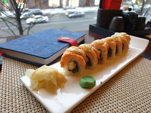 Sushi take away Moscow
