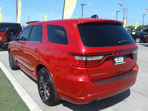 Car Dealer «San Marcos Chrysler Dodge Jeep Ram», reviews and photos, 2990 S Interstate Hwy 35, San Marcos, TX 78666, USA