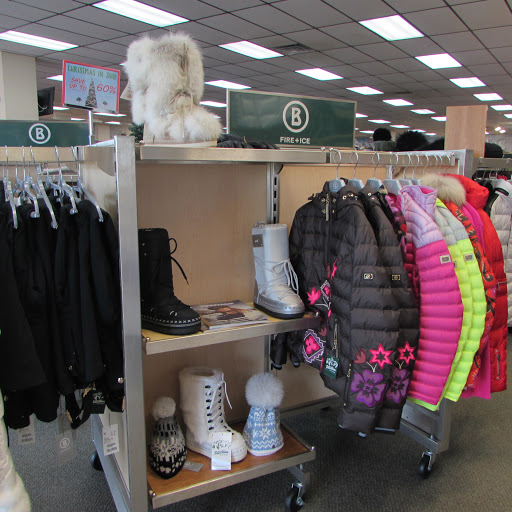 Sporting Goods Store «Peter Glenn Ski & Sports», reviews and photos, 900 Park Centre Blvd, Miami, FL 33169, USA