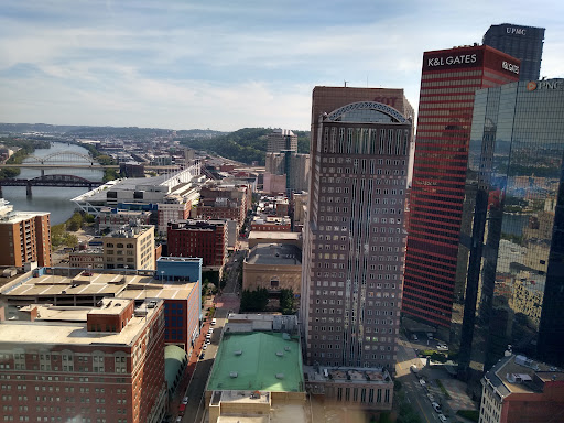 Shopping Mall «Fifth Avenue Place», reviews and photos, 201 Fifth Ave, Pittsburgh, PA 15222, USA