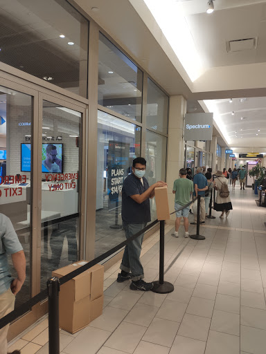 Internet Service Provider «Time Warner Cable», reviews and photos, 40-24 College Point Blvd, Flushing, NY 11354, USA