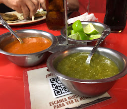 Taquería Los Tronquitos photo