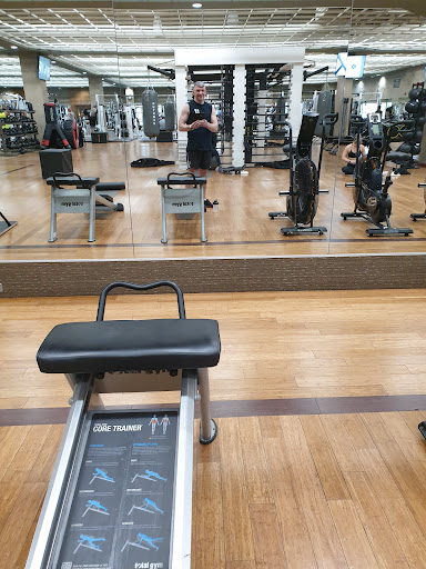 Gym «Life Time Fitness», reviews and photos, 601 Burr Ridge Pkwy, Burr Ridge, IL 60527, USA