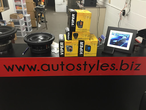 Window Tinting Service «Auto Styles LLC», reviews and photos, 13574 NW Industrial Dr, Bridgeton, MO 63044, USA