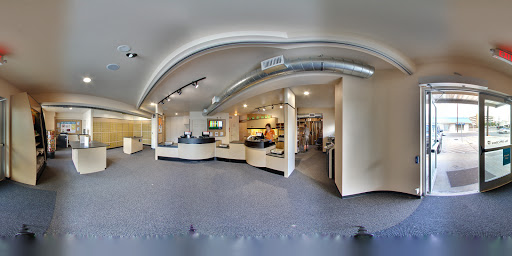 The UPS Store of 34th Street, 1101 W 34th St, Austin, TX 78705, USA, 