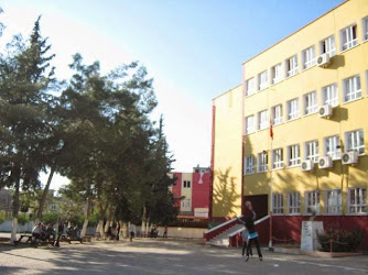 Büyük Selçuklu Anadolu Lisesi