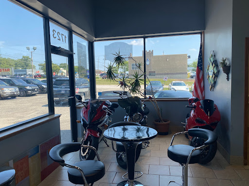 Used Car Dealer «STAR MOTOR SALES INC», reviews and photos, 1723 Ogden Ave, Downers Grove, IL 60515, USA