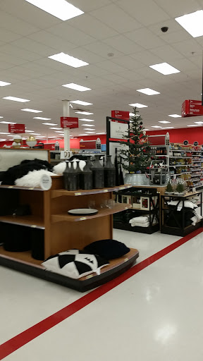 Department Store «Target», reviews and photos, 701 Rio Rancho Rd, Pomona, CA 91766, USA