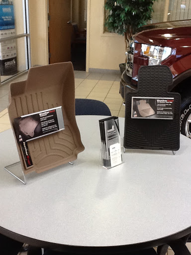 Ford Dealer «Tom Peck Ford of Huntley», reviews and photos, 13900 Automall Dr, Huntley, IL 60142, USA