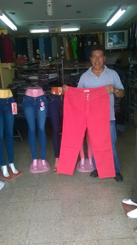 Opiniones de Exclusividades Marthita en Guayaquil - Tienda de ropa
