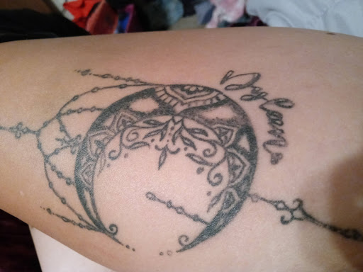 Tattoo Shop «Ink Spot Tattoo - Melbourne», reviews and photos, 1700 W New Haven Ave #199, Melbourne, FL 32904, USA