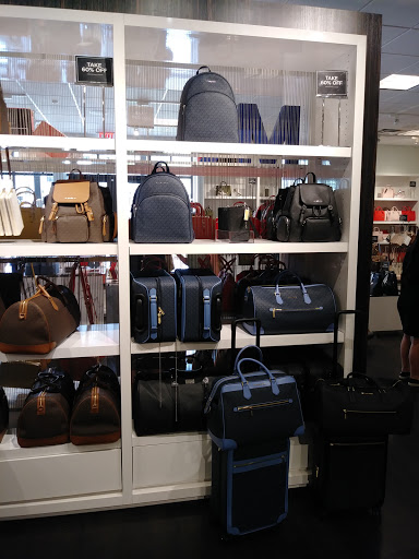 Fashion Accessories Store «Michael Kors», reviews and photos, 1800 Sawgrass Mills Cir #2630, Sunrise, FL 33323, USA