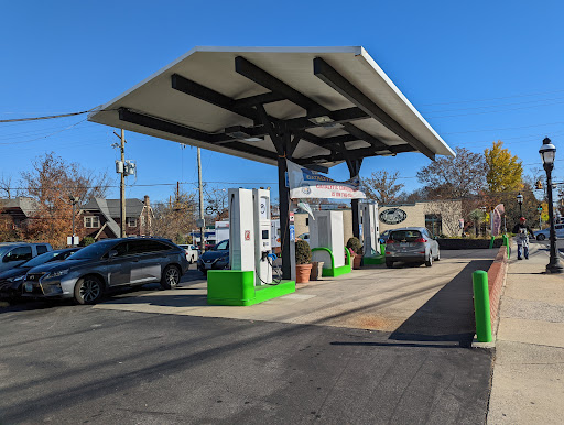 7224 Carroll Ave, Takoma Park, MD 20912, USA