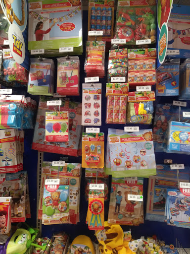 Party Store «Party City», reviews and photos