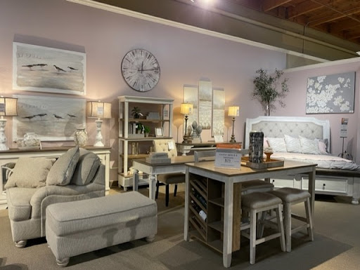 Furniture Store «Ashley HomeStore», reviews and photos, 1411 Airway Blvd, El Paso, TX 79925, USA