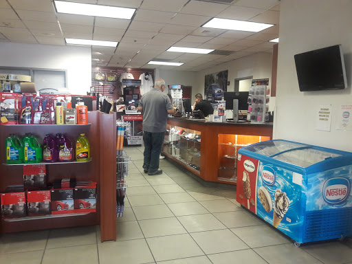 Toyota Dealer «Central Florida Toyota», reviews and photos, 11020 S Orange Blossom Trail, Orlando, FL 32837, USA