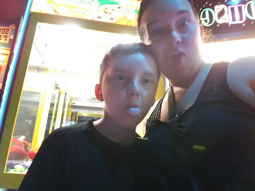 Bowling Alley «Mohegan Bowl», reviews and photos, 51 Thompson Rd, Webster, MA 01570, USA