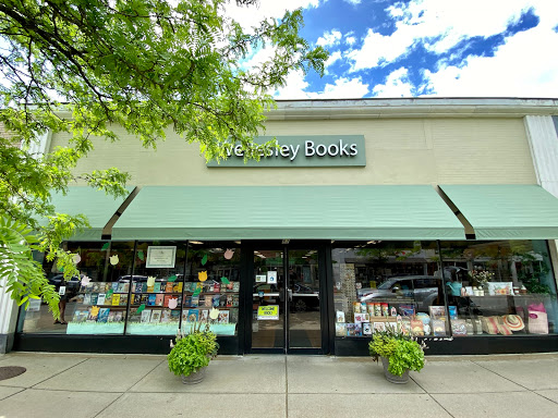Book Store «Wellesley Books», reviews and photos, 82 Central St, Wellesley, MA 02482, USA