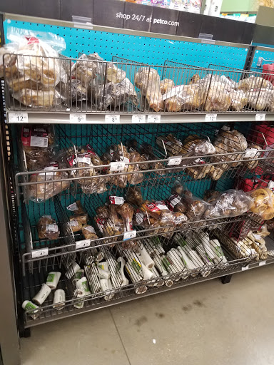 Pet Supply Store «Petco Animal Supplies», reviews and photos, 2241 Porter Creek Dr, Fort Worth, TX 76177, USA
