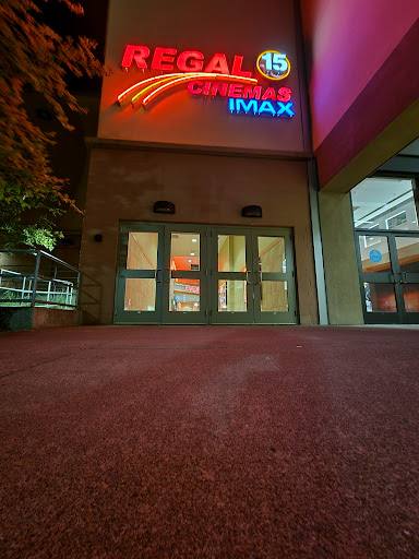 Movie Theater «Regal Cinemas Valley River Center 15 & IMAX», reviews and photos, 500 Valley River Center, Eugene, OR 97401, USA